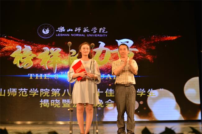 1495511532442495.jpg 4.JPG